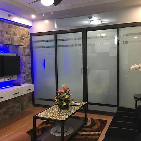 Bords Sweet Home Davao Exterior foto